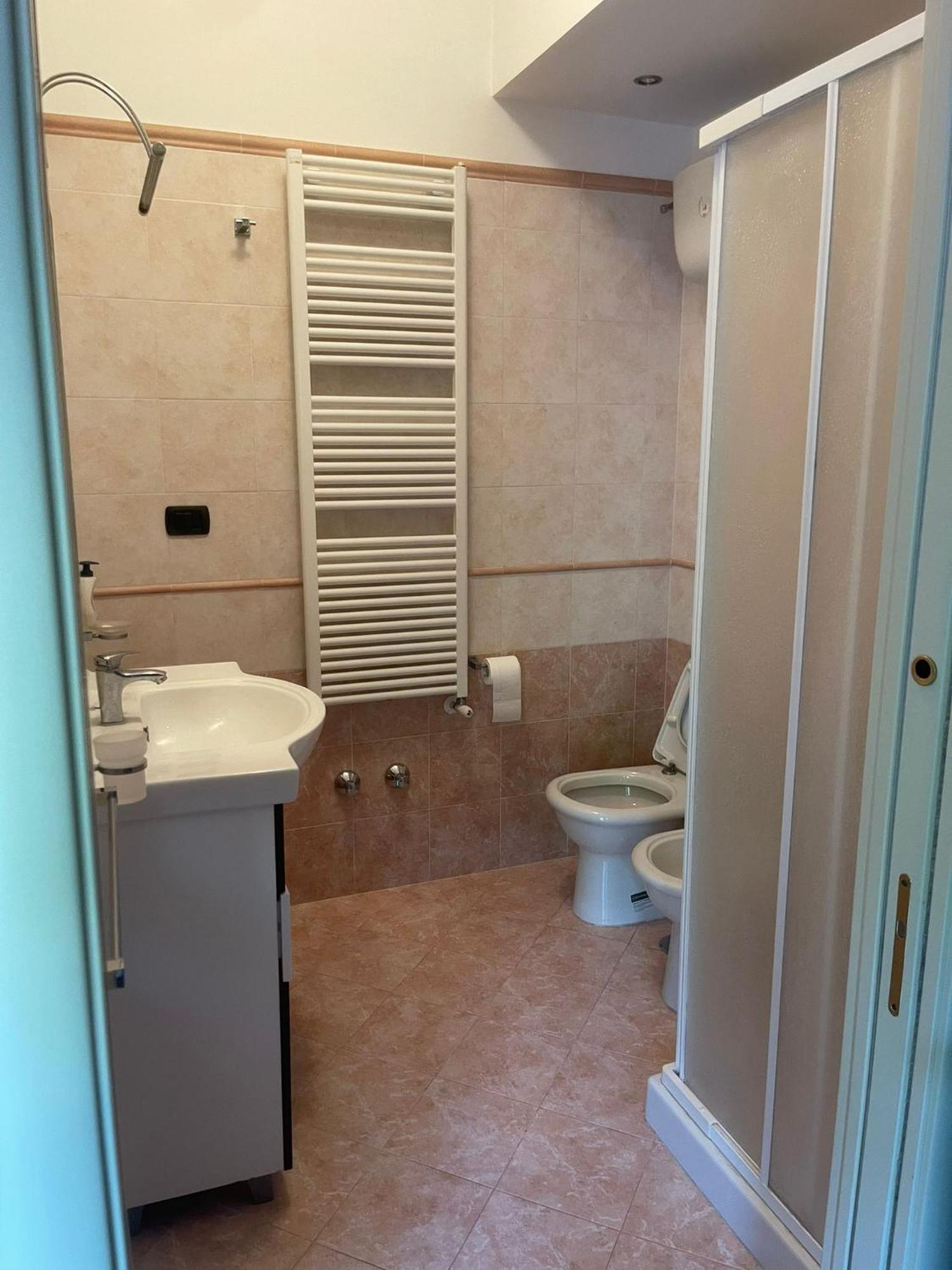Central Apartment Castellammare di Stabia Exterior foto