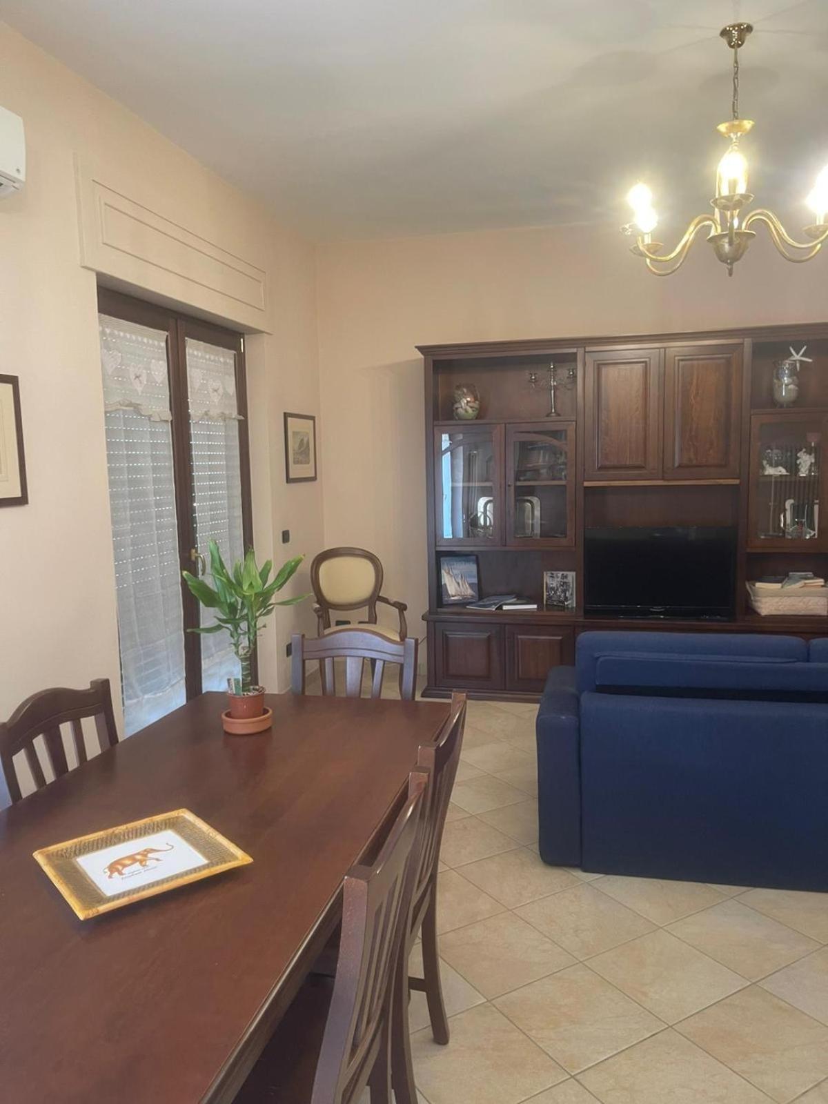 Central Apartment Castellammare di Stabia Exterior foto